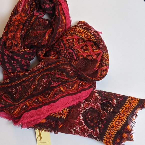 COLLECTION XIIX GEISHA RED PAISLEY WRAP SCARF - Picture 3 of 16